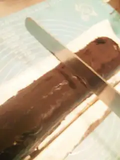 Make French dessert trunk cake step 18