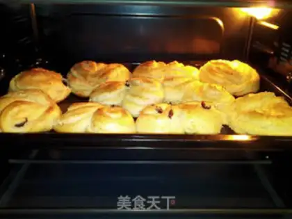 Make Coconut bread step 17