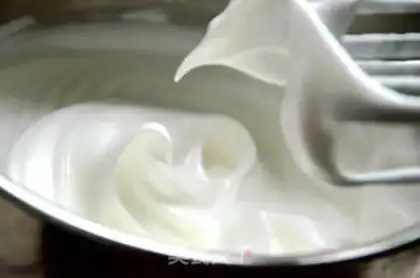 Make Chifeng Banana Roll step 4