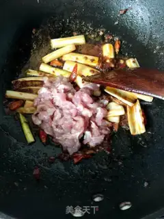 Make Spaghetti spicy sauce step 5
