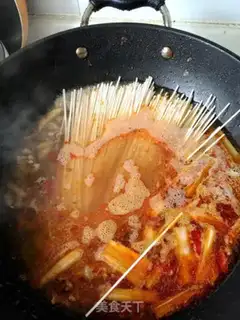 Make Spaghetti spicy sauce step 8
