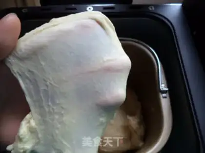 Make Christmas bread step 3