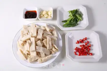 Make Dry pot tofu step 1