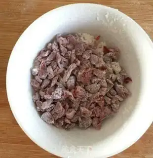 Make A cranberry yogurt cake step 1