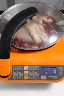 Make Wine with pig elbows step 3