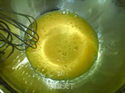 Make Egg-on-on-coast muffin step 1