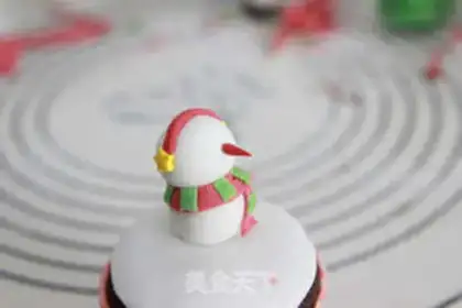 Make ♪ Christmas ♪ ♪ The sweet cupcakes ♪ step 20