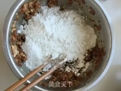 Make Northeast garlic sausage step 3