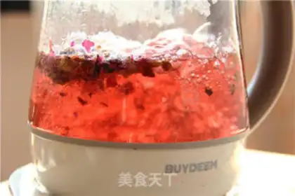 Make A rose drink from Lord Luo step 4