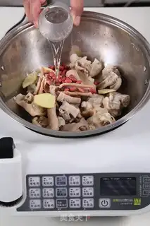Make Ink fish pork soup step 2