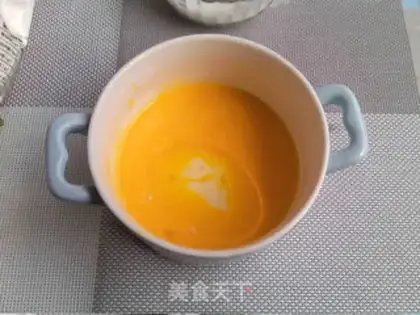 Make Flamingo yogurt step 1