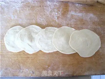 Make Christmas Ring step 10