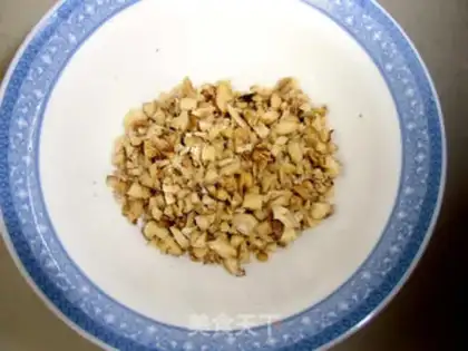Make Coffee walnut cake step 1