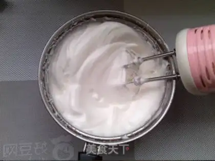 Make Coconut blueberry yogurt cake step 6