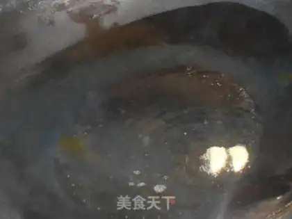Make Plum cucumber egg soup step 1