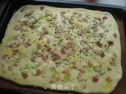 Make Onion bacon for rolls step 5