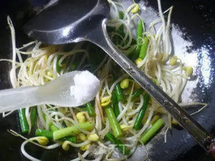 Make A soybean sprouts step 5