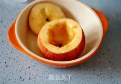 Make Maple Cinnamon Taffy baked apples step 1