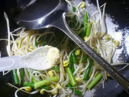 Make A soybean sprouts step 6