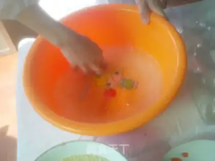 Make The empty big sesame ball step 0