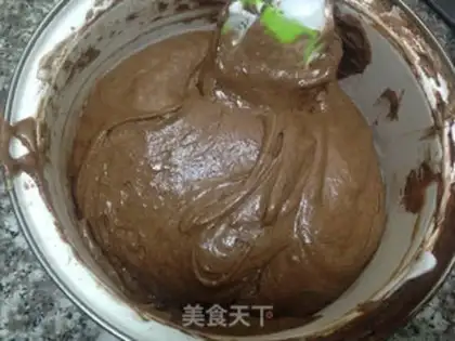 Make Chocolate Christmas cake step 13