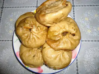 Make Cream buns step 3