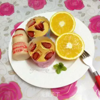 Make Strawberry cupcakes step 9