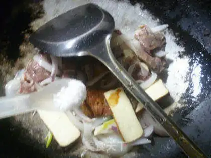 Make The fragrance of the onions step 6