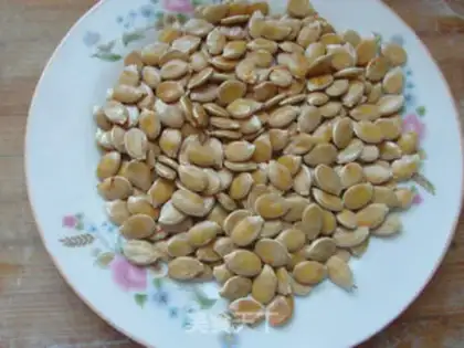 Make Pumpkin seeds step 3