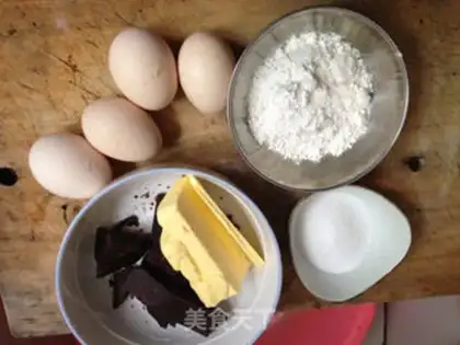 Make Christmas lava cake step 0