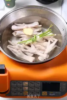 Make Chicken claws step 1