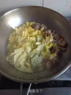 Make Lamb cabbage fan soup step 5