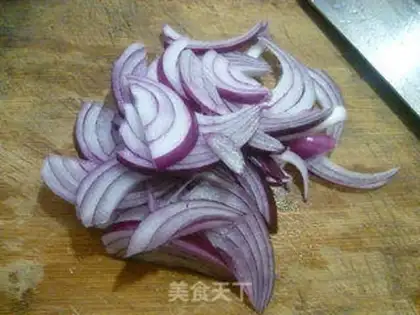 Make The onion sprouts step 1