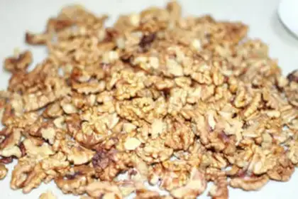 Make Amber walnuts step 3