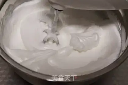Make Chocolate snowcake step 7