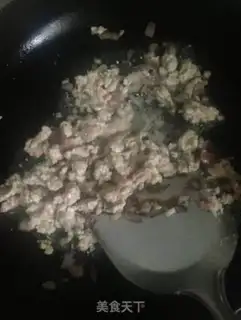 Make Tomato sauce pasta step 3