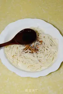 Make Onion noodles step 8