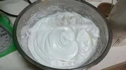 Make Cake roll step 4