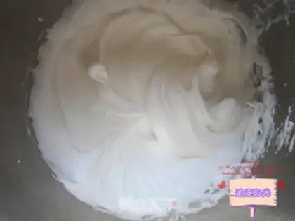 Make A giraffe cake roll step 6