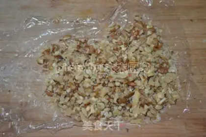 Make walnut dates step 4