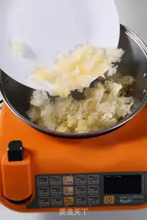 Make A silver spoon step 2