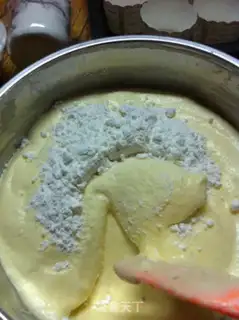 Make SpongeBob cake step 4