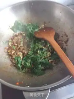 Make A soybean sprouts, a potato fan step 7