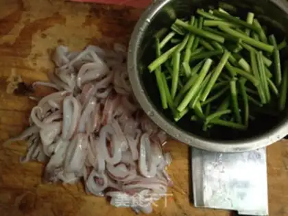 Make Curry squid step 1