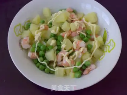 Make Potato shrimp salad step 4