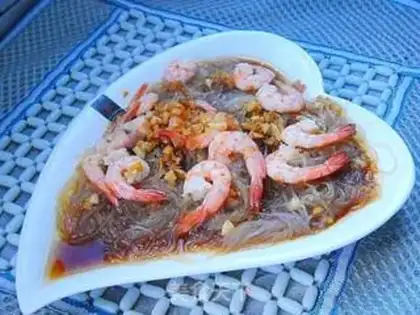 Make Shrimp for garlic fans step 8