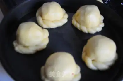 Make Hat bread step 13
