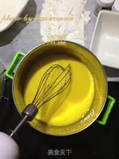 Make Rainbow Cake step 2