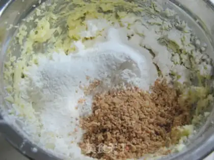 Make Peanut cookies step 4