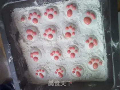 Make Cat claw marshmallows step 10